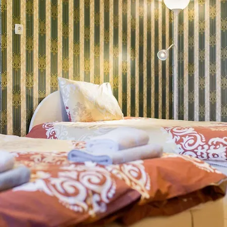 Apartmán Rakovski Street Three Bedroom Ten People Spacious Sofie