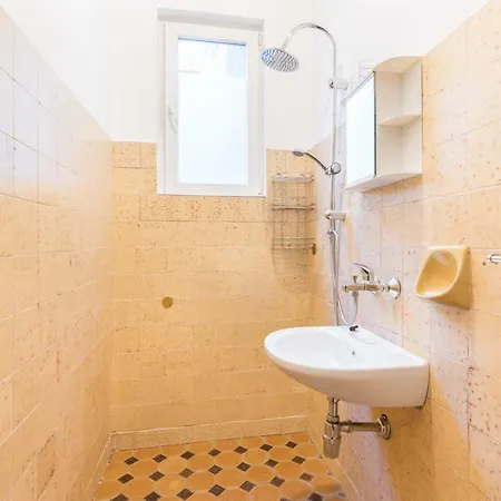 Apartmán Rakovski Street Three Bedroom Ten People Spacious Sofie